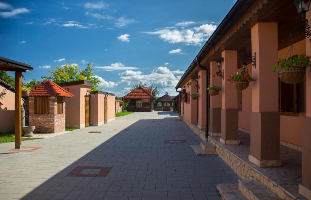 Kuca Za Odmor Poppke Apartment Fericanci Exterior photo